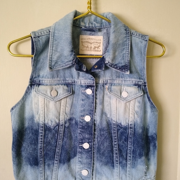 Upcycled Ladies Small Levi's Denim Vest with Tie-dye Rocker - Picture 2 of 9